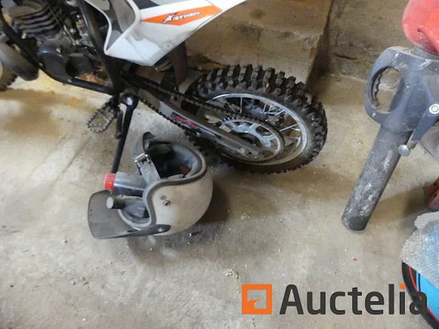 Kayo crossmotor voor kinderen - afbeelding 5 van  8