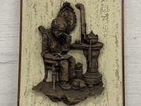 K+b52:c76unstwerkje op kader: "oude man aan stoofje" - afbeelding 1 van  2