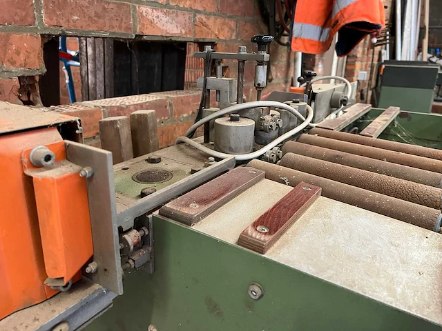 Kdp - 111 - edge bander machines - 1981 - afbeelding 4 van  4