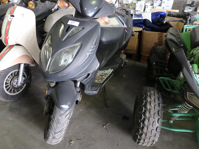 Keeway 50 cc - afbeelding 1 van  8