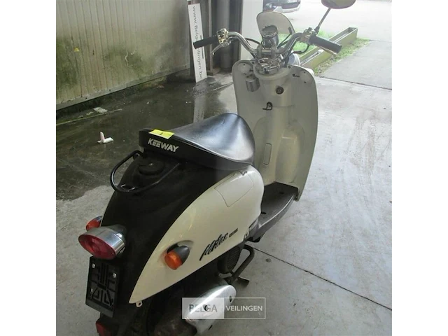 Keeway milan 50cc wit - afbeelding 1 van  9