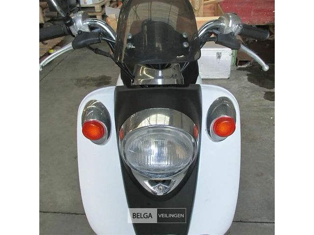 Keeway milan 50cc wit - afbeelding 4 van  9