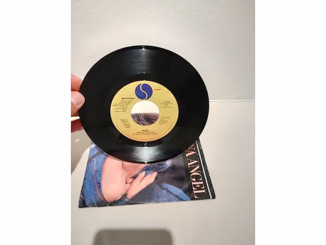 Keith haring -vinyl record “madonna” - afbeelding 8 van  9