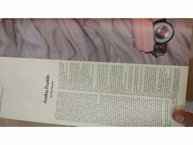 Keith haring tekening op een andy warhol magazine - afbeelding 6 van  6
