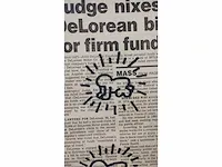 Keith haring viltstift tekening op krant - afbeelding 5 van  7