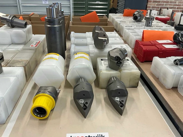 Kennametal en komet capto c6/ psc63 draaibeitel (8x) - afbeelding 1 van  5