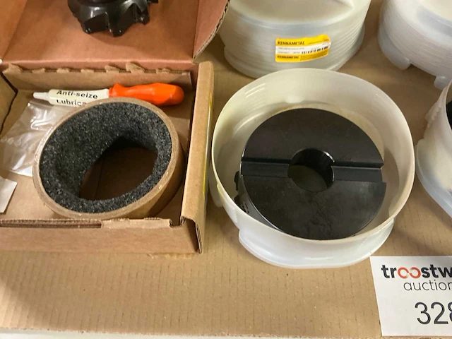 Kennametal partij wisselplaatfrezen - afbeelding 7 van  9