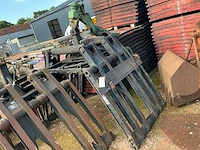 Kennis 85275505 kraan steenklem - afbeelding 1 van  6
