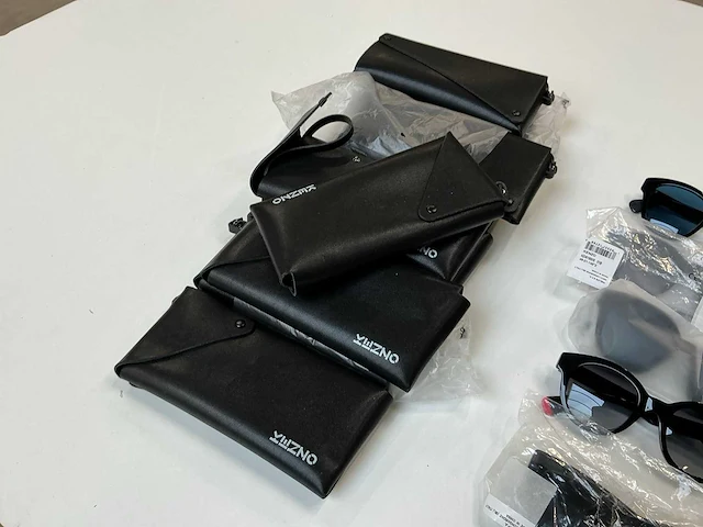 Kenzo zonnebril (10x) - afbeelding 6 van  8