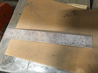 Keramische plinten/muurtegels ca. 285 lm, ca. 23m2 - afbeelding 1 van  3