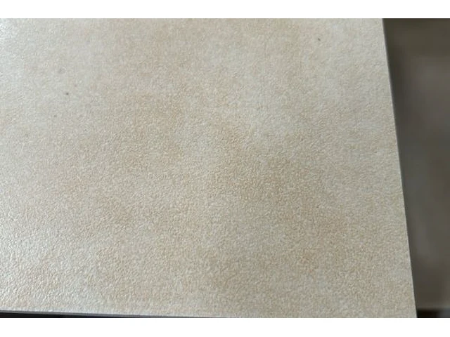 Keramische tegel 39 m² - afbeelding 2 van  3