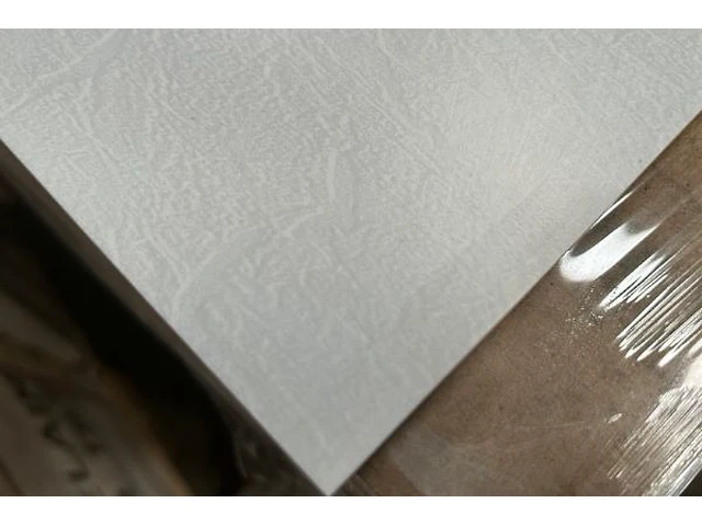 Keramische tegel 50 m² - afbeelding 2 van  3