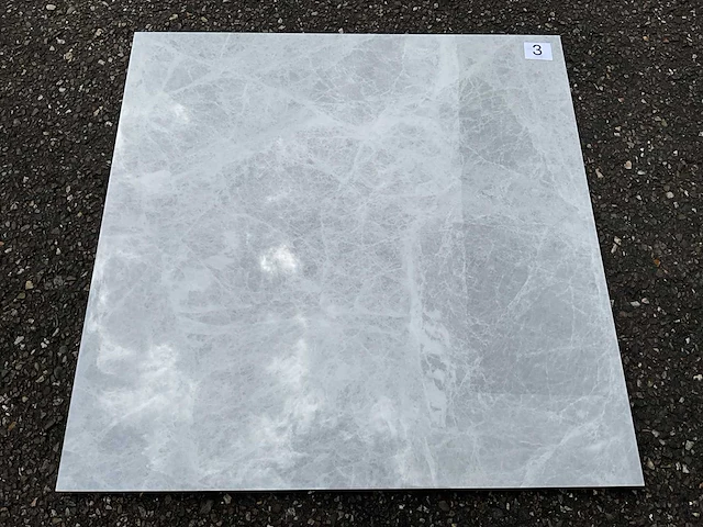 Keramische tegel voor vloer en wand 60x60 57,6 m2 - afbeelding 1 van  5