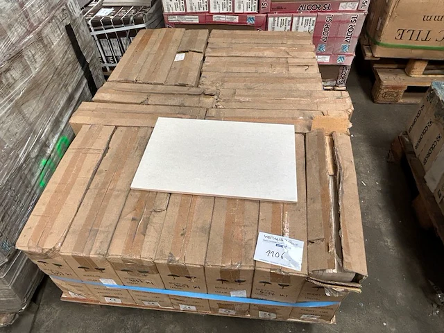 Keramische tegel - afbeelding 1 van  5