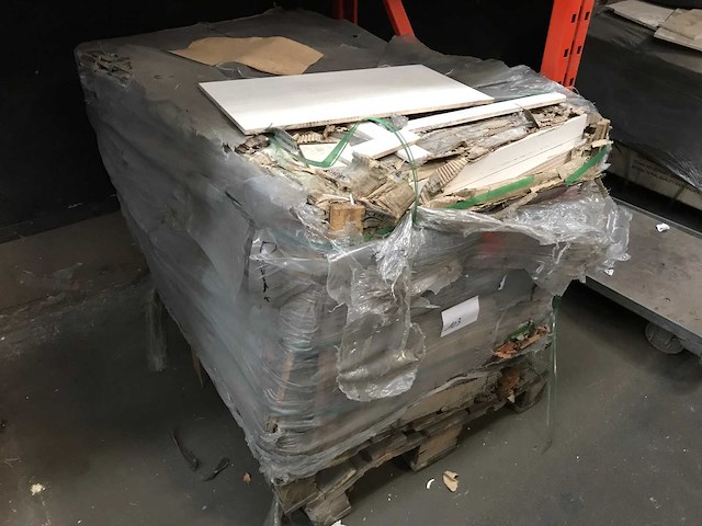 Keramische tegels 1 pal - afbeelding 2 van  2