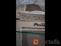 Keramische tegels 45 x 45 panaria 132m2 - afbeelding 4 van  6