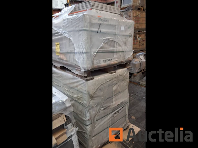 Keramische tegels 45 x 45 panaria 145m2 - afbeelding 2 van  5
