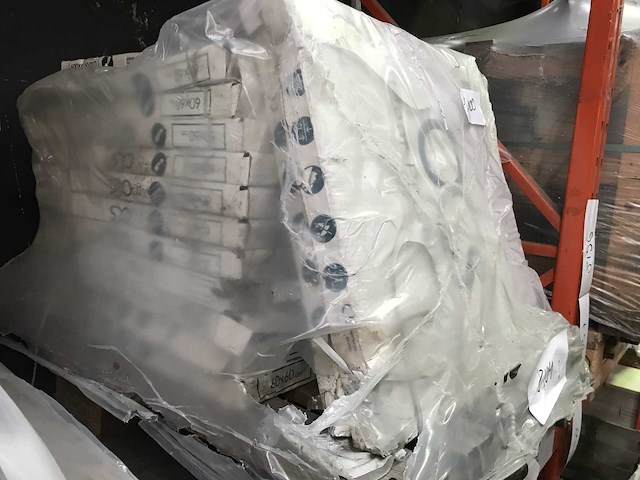 Keramische tegels ca. 10,08m2 - afbeelding 2 van  2