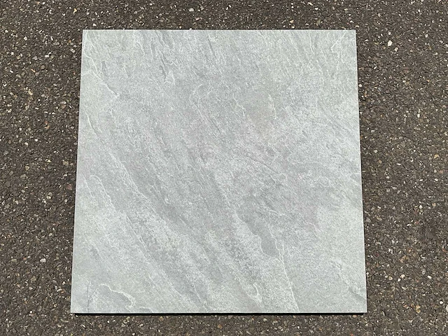Keramische tuintegel-terrastegel 60x60x2 quarzite grey 46,08m2 - afbeelding 2 van  4