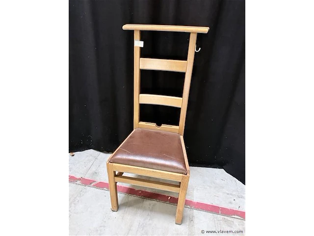 Kerkstoel 97 cm hoog - afbeelding 1 van  3