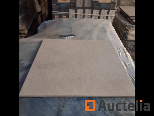 Kermaische tegels 45 x 45 totaal 54m2 - afbeelding 4 van  4