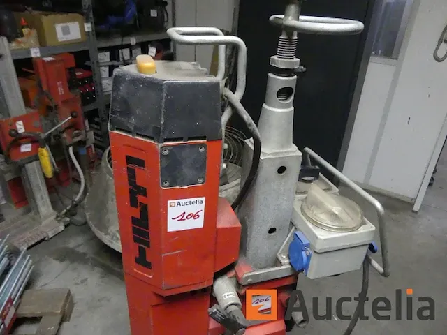 Kernboormachine met hilti dcm ii standaard - afbeelding 2 van  10