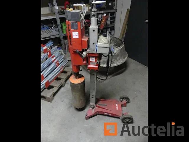 Kernboormachine met hilti dcm ii standaard - afbeelding 1 van  10