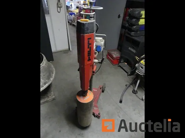 Kernboormachine met hilti dcm ii standaard - afbeelding 7 van  10