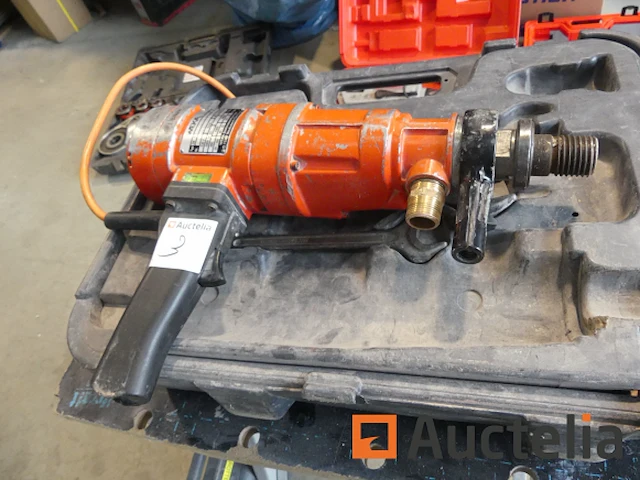 Kernboormachine met statief en compressor weka dk17 - afbeelding 10 van  10