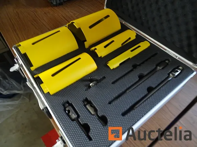 Kernboren set voor kernboormachine in een koffer - afbeelding 5 van  7