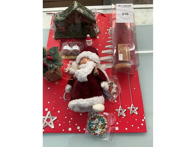 Kerstdecoratie. - afbeelding 2 van  2