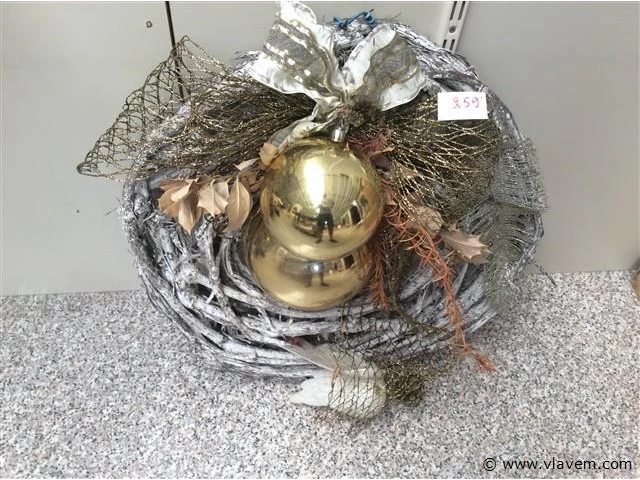 Kerstkrans - afbeelding 1 van  3