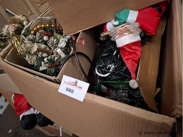 Kerstmateriaal - afbeelding 1 van  7