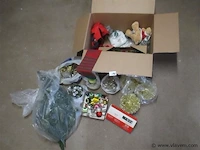 Kerstmatriaal - afbeelding 1 van  3