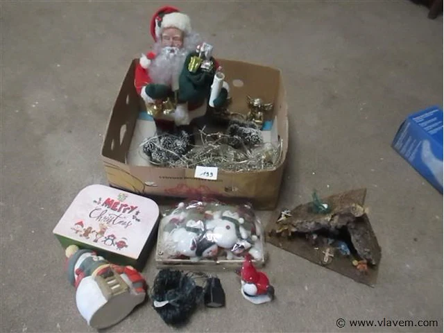 Kerstmatriaal - afbeelding 1 van  2