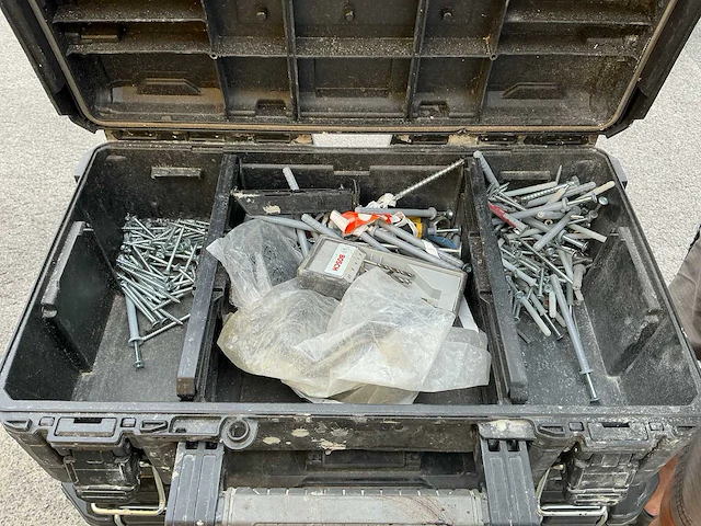 Keter roc trolley met gereedschapskoffers - afbeelding 1 van  6