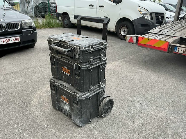 Keter roc trolley met gereedschapskoffers - afbeelding 4 van  6