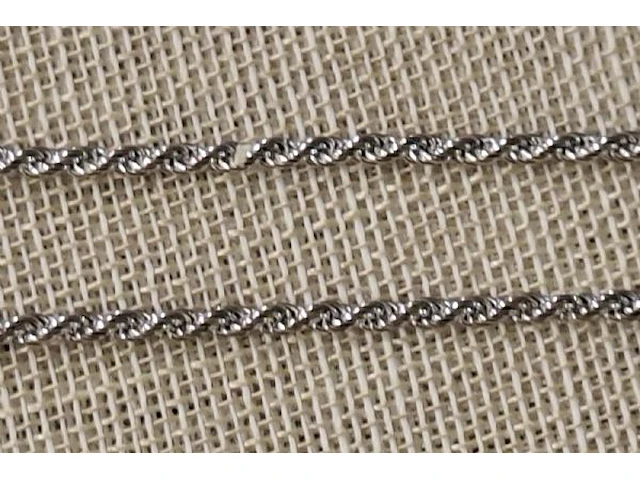 Ketting met hanger - afbeelding 5 van  8