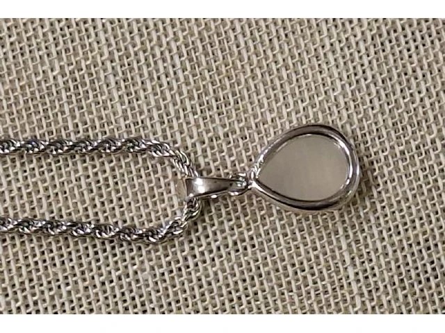 Ketting met hanger - afbeelding 6 van  8
