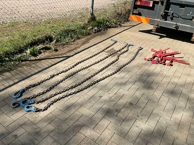 Kettingen & ratels (9x) - afbeelding 1 van  4