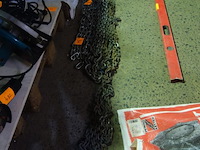 Kettingen - afbeelding 1 van  1