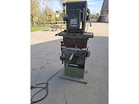 Kettingfreesmachine - afbeelding 1 van  5