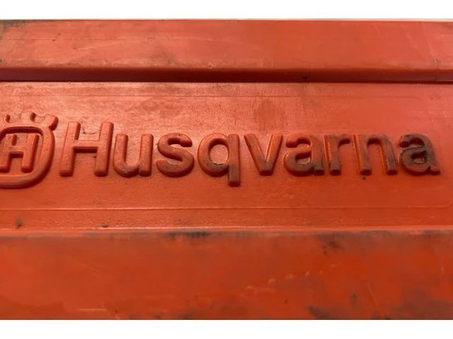 Kettingzaag husqvarna - afbeelding 5 van  5