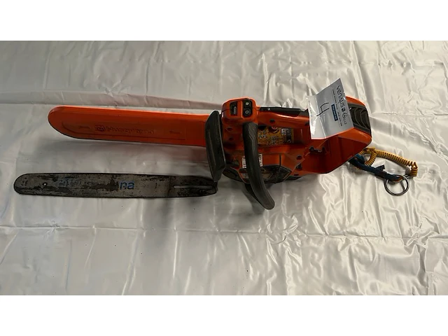 Kettingzaag husqvarna - afbeelding 1 van  1
