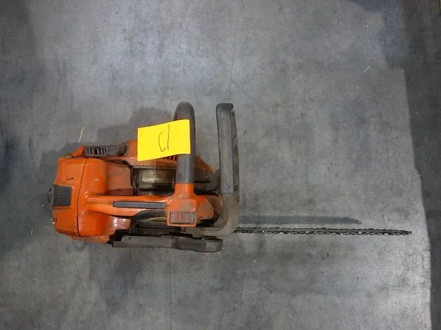 Kettingzaag husqvarna - afbeelding 2 van  4