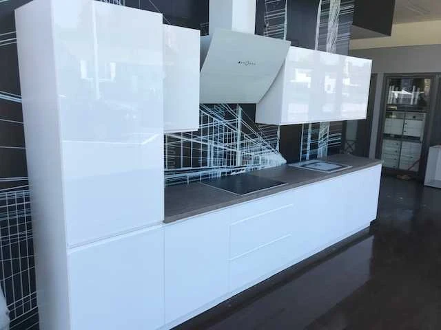 Keuken 380cm expo 27 in bouwpakket wit hoogglans - afbeelding 27 van  31