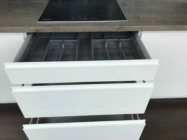 Keuken 380cm expo 27 in bouwpakket wit hoogglans - afbeelding 18 van  31