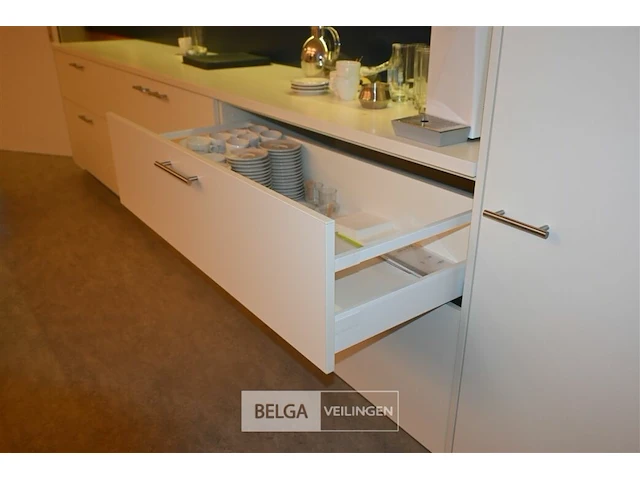 Keuken met frigo bosch - afbeelding 6 van  9
