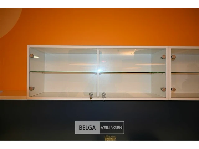 Keuken met frigo bosch - afbeelding 7 van  9