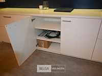 Keuken met frigo bosch - afbeelding 8 van  9
